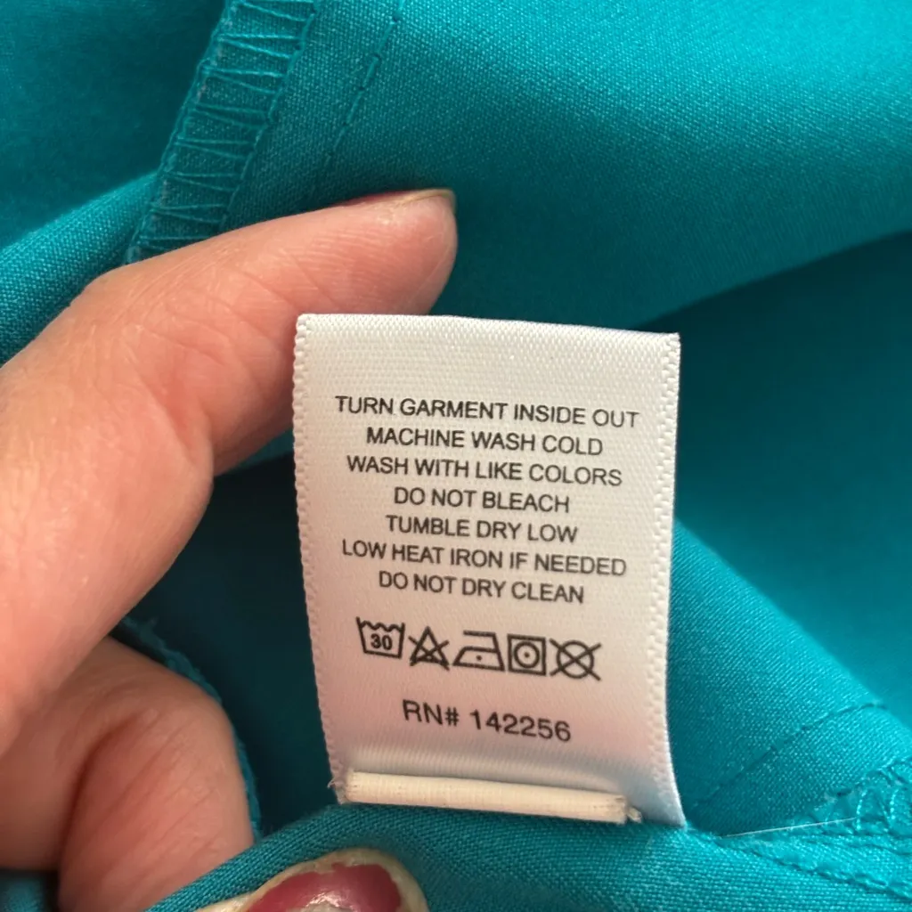 Figs Teal V-Neck Short Sleeve Top - Image 9