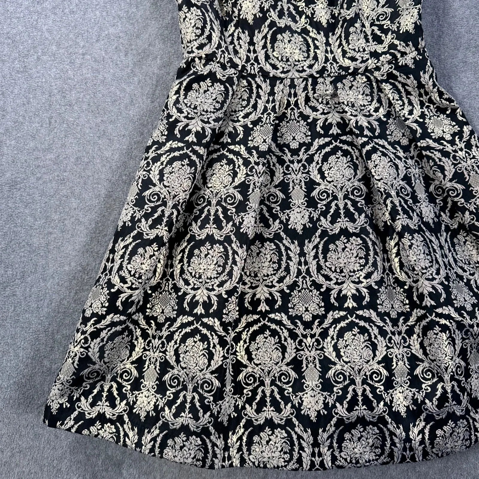 Gianni Bini Gold Metallic Racerback Sleeveless Dress Size XSmall Flare High Neck - Image 4