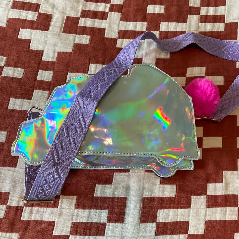 Ice Cream Truck Novelty Purse with Purple embroidered Crossbody Strap Pink - Image 12