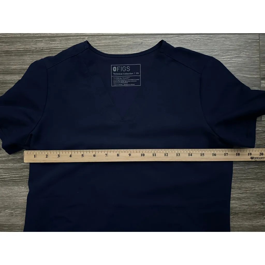 FIGS Navy Blue Vneck 2pocket Scrub Top Shirt Womens XS - Image 3