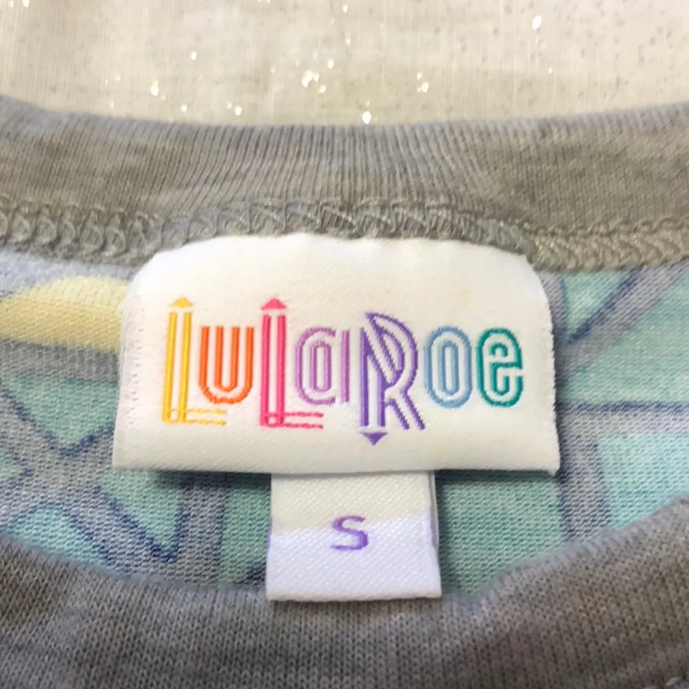 LuLaRoe Randy Shirt Pattern Print with gray arms S - Image 2