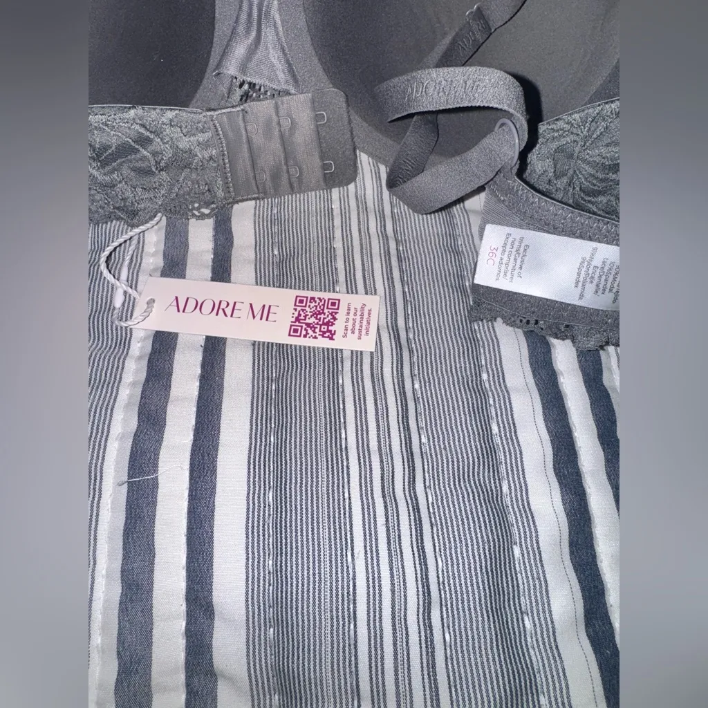 Adore Me Women’s Jainey Contour Plunge Bra Smoky Dark Gray 36C Lace Detail NWT - Image 9