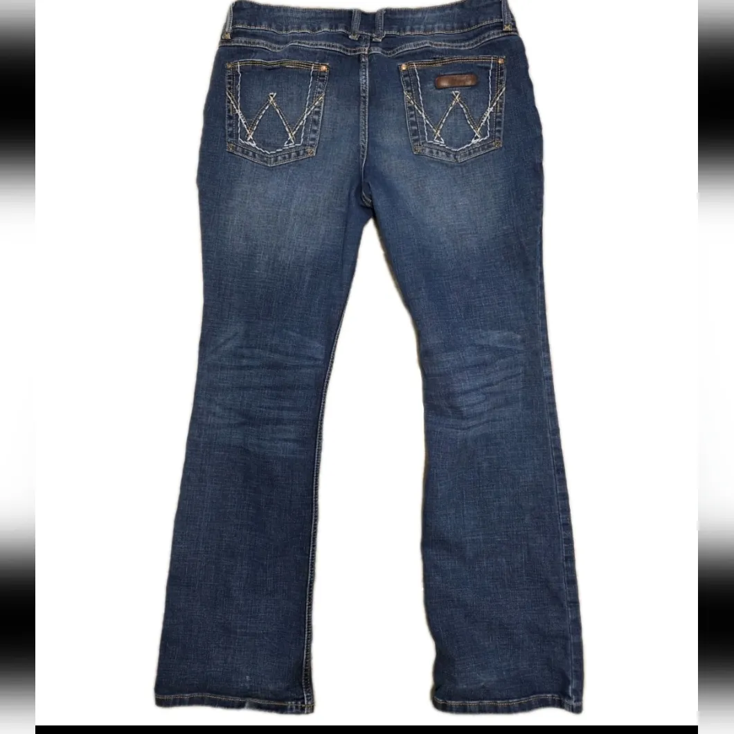 Wrangler Womens Bootcut Jeans Size 17 X 34 Care307 CA55394 Cowboy Farmer Horses - Image 2