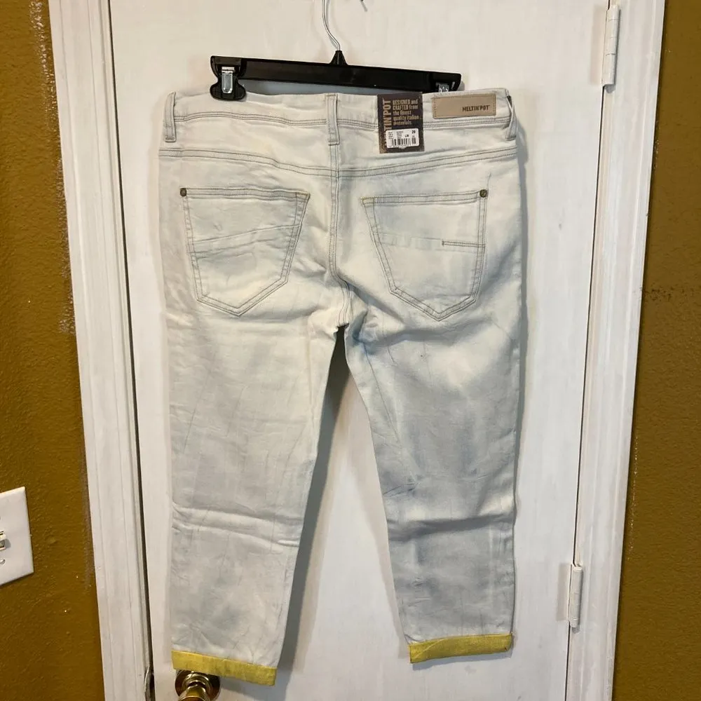 Meltin' Pot women's size 28 streaked light wash low waist roll cuff capri jeans Blue - Image 5