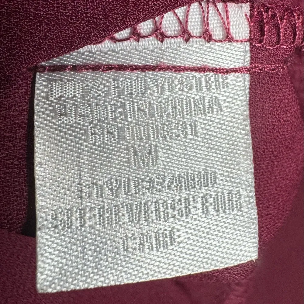 Burgundy wine long bell sleeve lace backless tie waist top size medium - Image 6