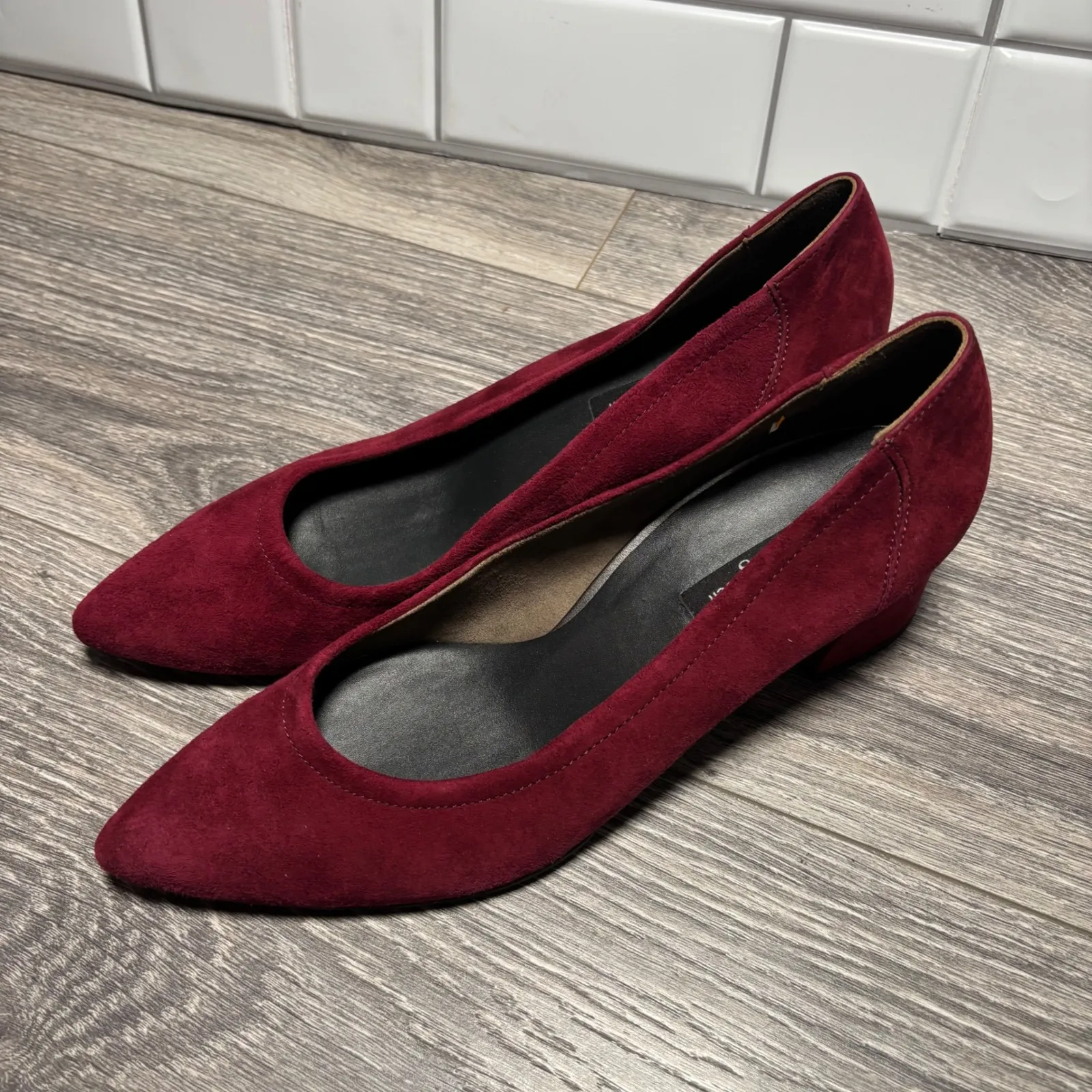 Paul Green Burgundy Suede‎ Tammy  Pointed Toe Block Heel Pumps Dress Size 7.5 - Image 2