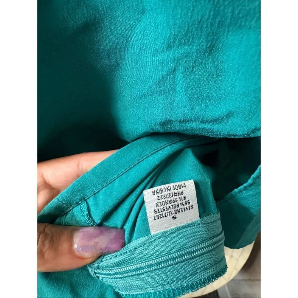 Akira green blouse - Image 7