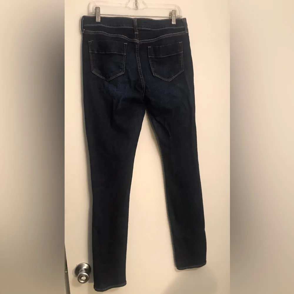 Old Navy The Sweetheart Dark Wash Skinny Jeans Size 6 Long - Image 4