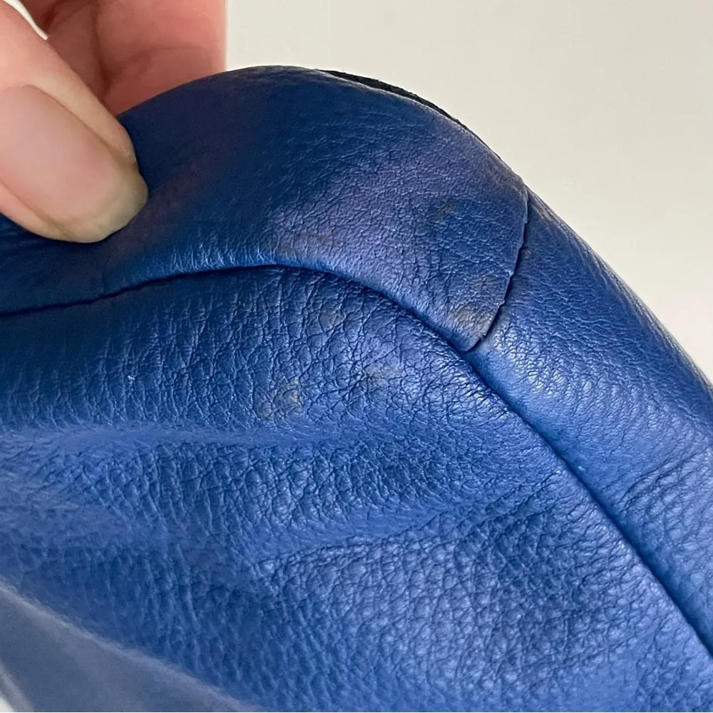 Purse Crossbody Erin Leather Pockets Credit Card Slots Sparkles Blue Gold - Image 15