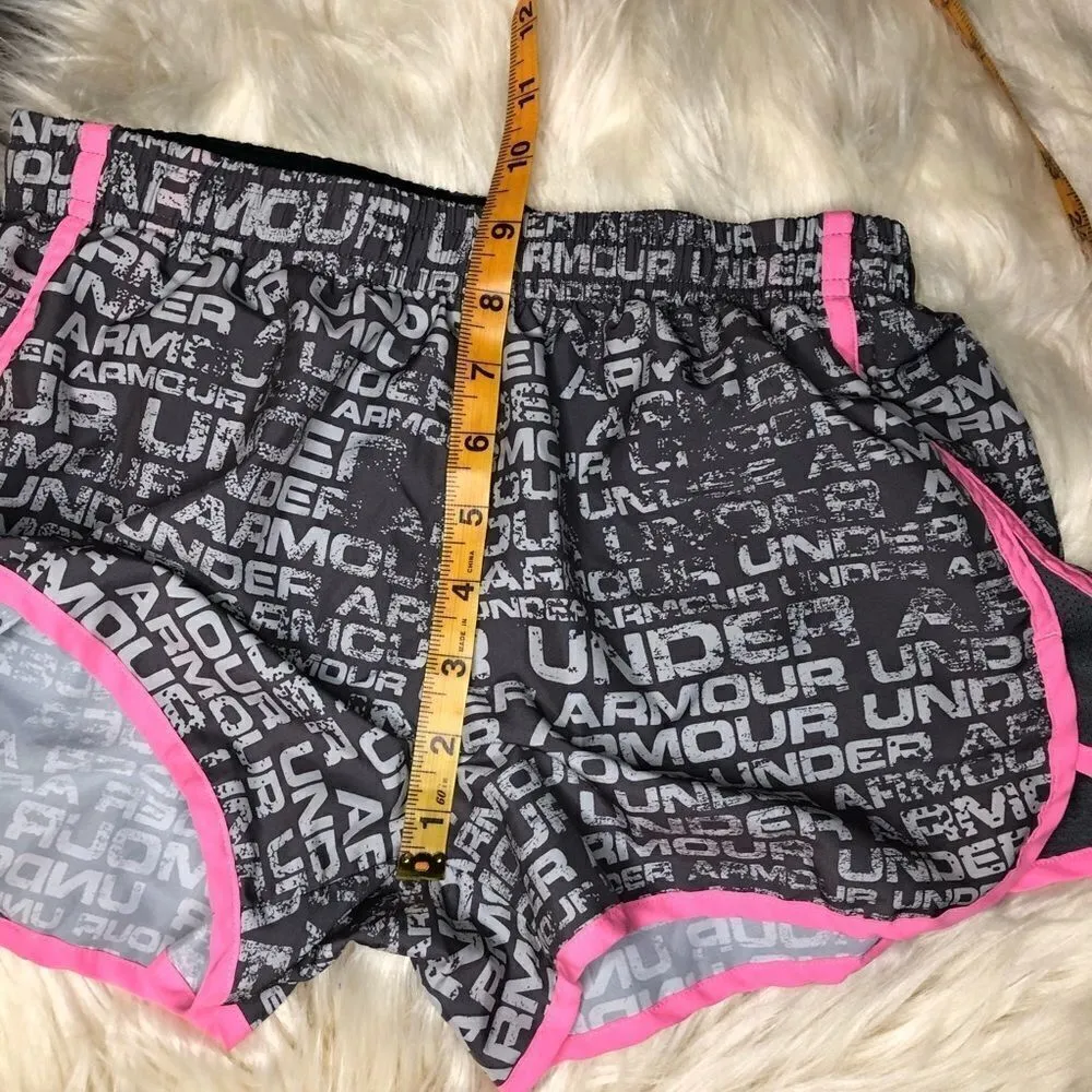 Under Armour pink/grey athletic shorts sz small - Image 7