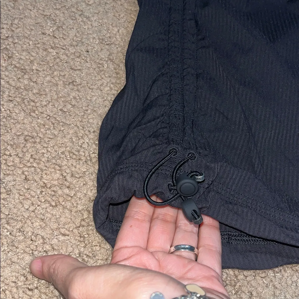 Lululemon Dance Studio Relaxed-Fit Mid-Rise Cargo Pant Black Medium - Image 6