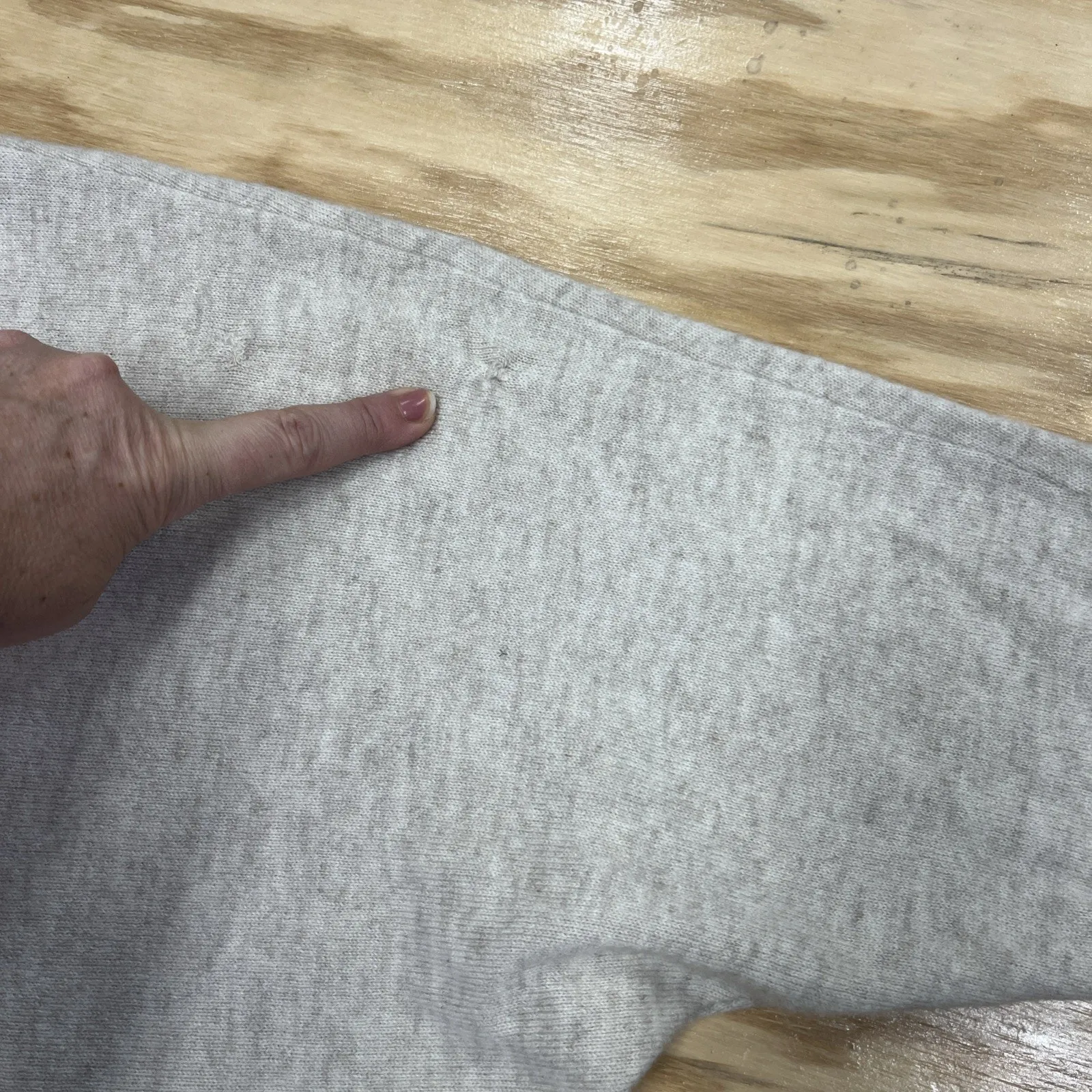 Garnet Hill Cashmere Sweater Womens Small Beige Relaxed Luxury Parisian Capsule - Image 7