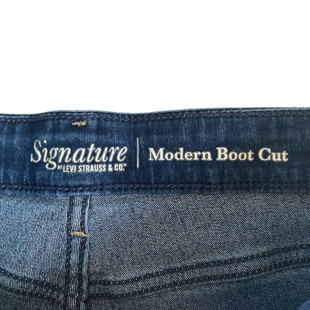 Levi Strauss modern boot cut women's 10L dark wash stretchy blue denim jeans - Image 5