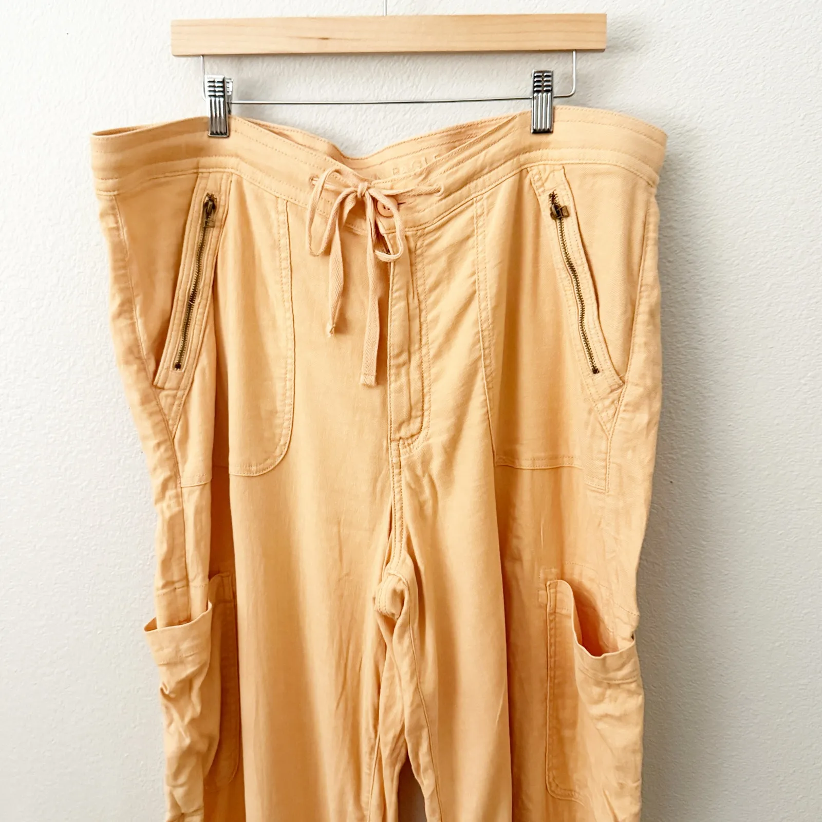 AMERICAN EAGE | Orange Dreamy Drape Linen-Blend Baggy Wide-Leg Cargo Pant | 18 - Image 3