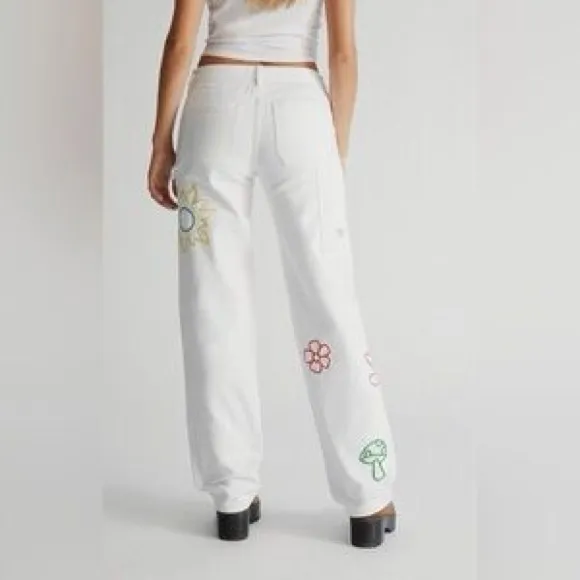 PacSun White Jeans with Colorful Embroidery - Image 2