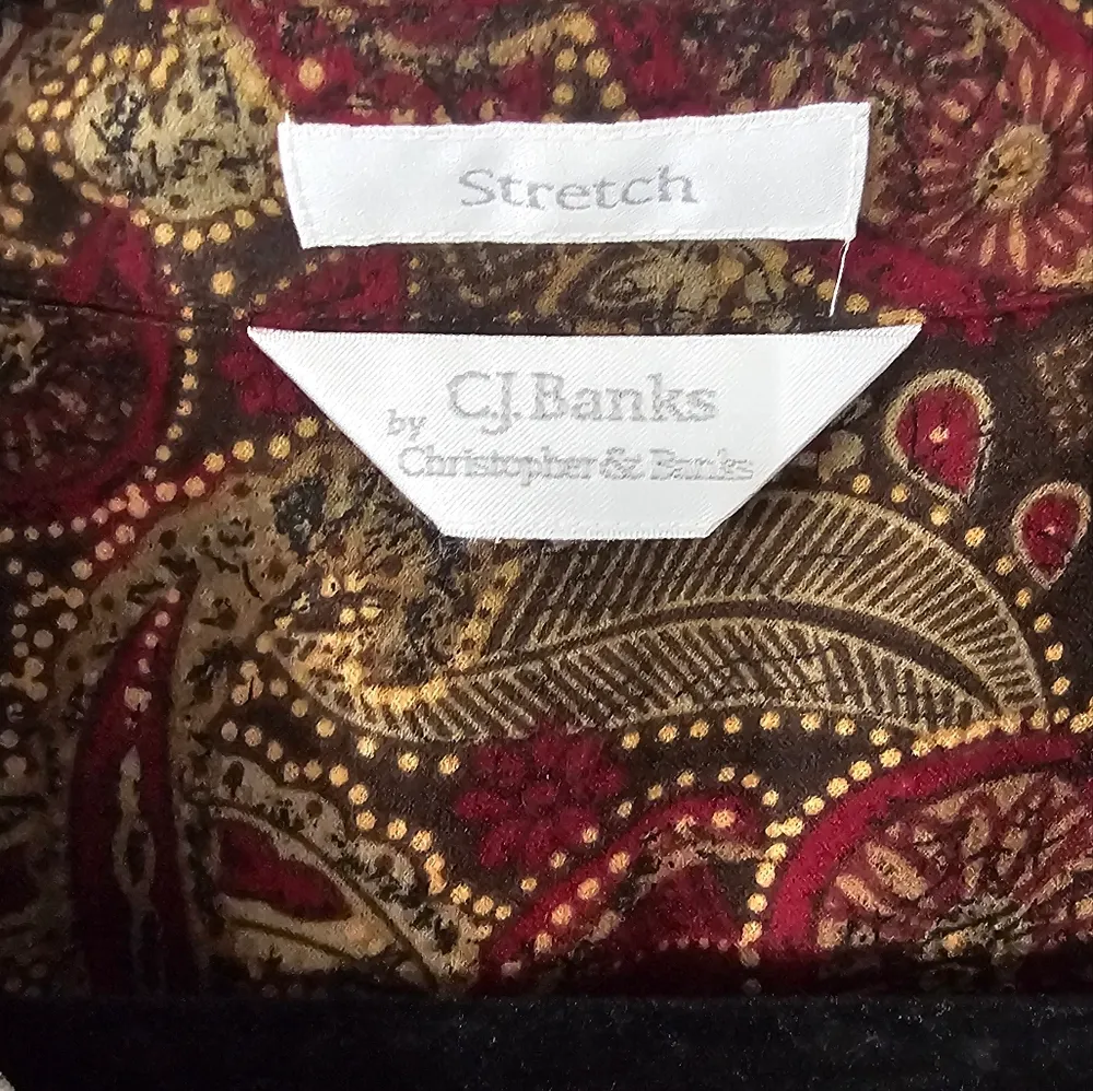 Suade Christopher & Banks Burgundy and Gold Paisley Shirt/Shacket Size XL,  1X - Image 2