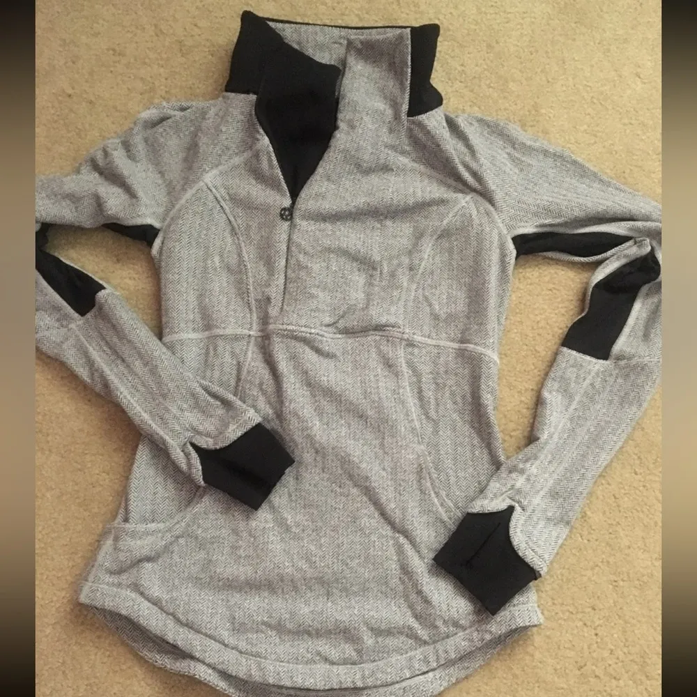 Lululemon base runner pullover - Image 4