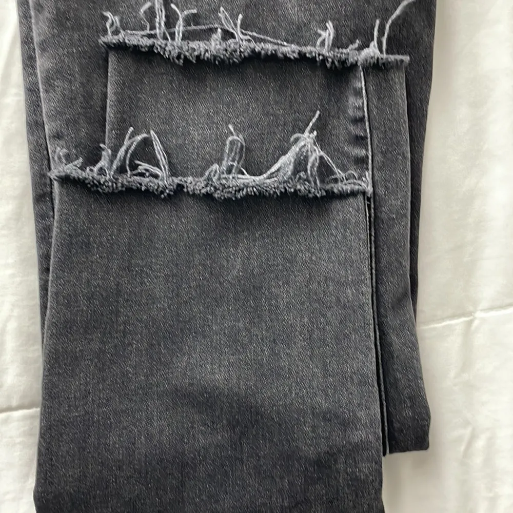 Madewell Women’s Classic Straight Jean in Lunar Wash w/ Raw Hem - Size 24 - Image 7