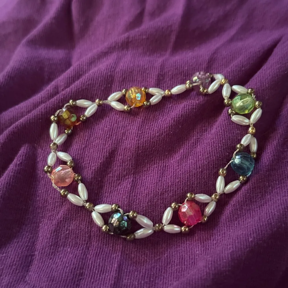 Multicolor Beaded Bracelet with Gold Accents Pink - Image 4