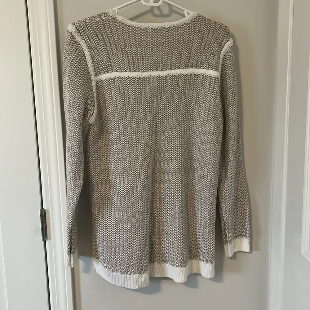 Calvin Klein  sweater in size Large - Image 5