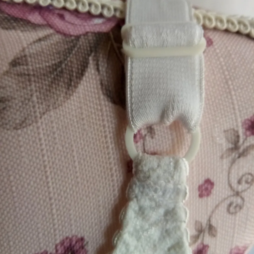 Dayan's 38C Form Fitter Underwire Torso Shaper White Bra Size undefined - Image 5