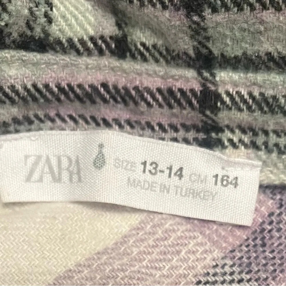 Zara plaid flannel shacket, size 13-14 - Image 5