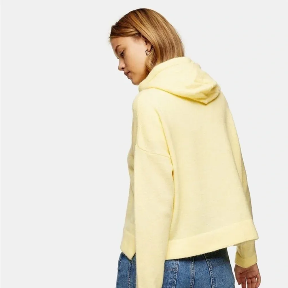 NWT Topshop knitted hoodie in lemon - Image 3