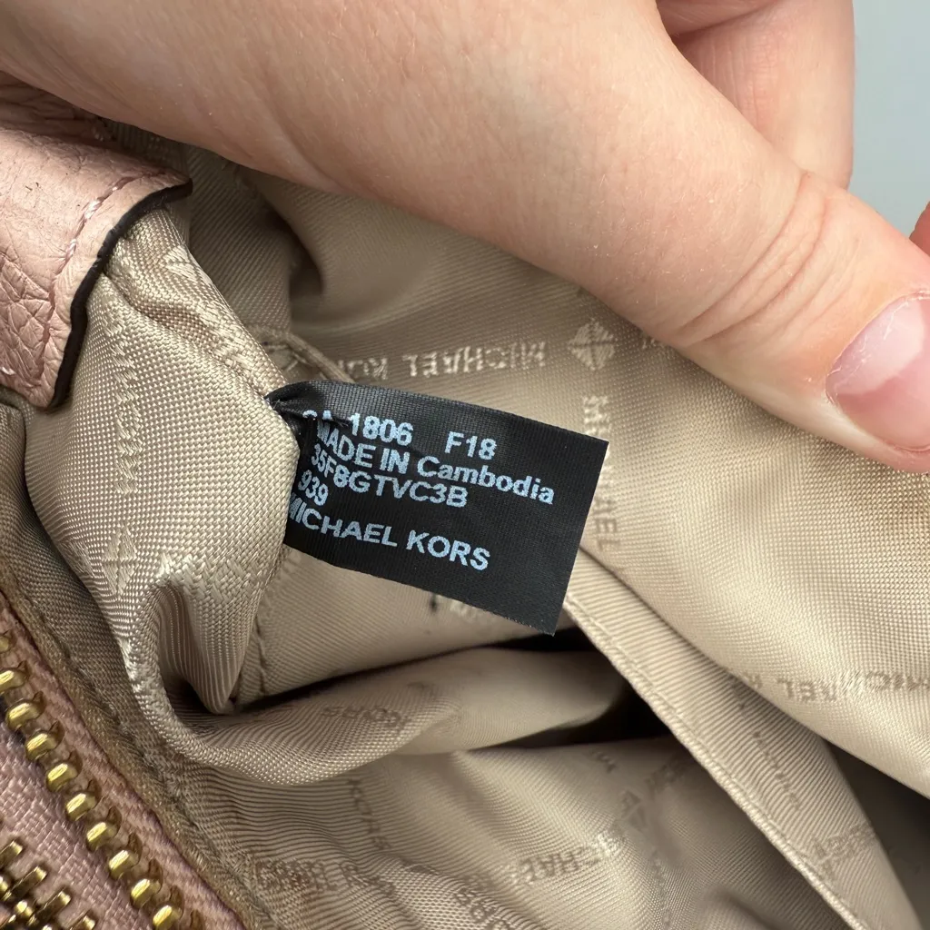 Michael Kors Trisha Medium Pebbled Leather Pink Cream Logo Print‎ Crossbody Bag - Image 14