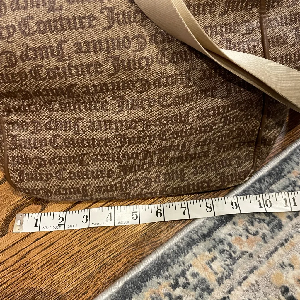 Juicy Couture Tan and Red Heart Tote Duffel Bag - Image 7
