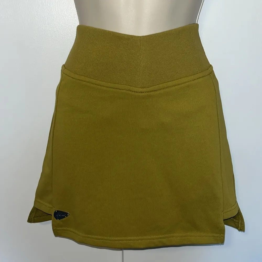 Aelfric Eden Spicy Ed Jersey Knit Mini Skirt Skort w Brief Green Women’s S NWT - Image 1