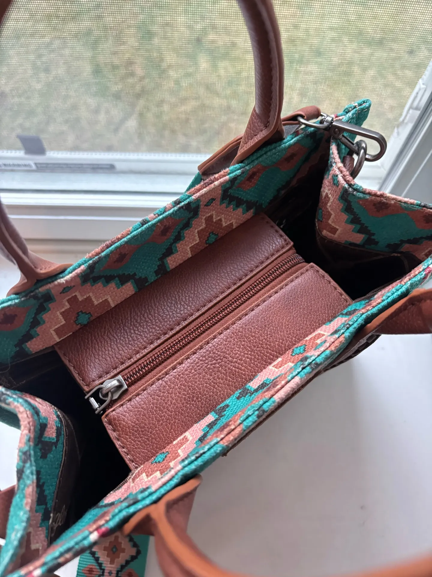 Wrangler Purse - Image 5