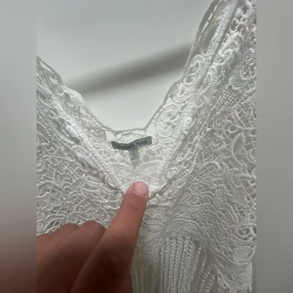 Charlotte Russe White Crochet Knit Top Vacay Boho Y2K Festival Sleeveless Size M - Image 2