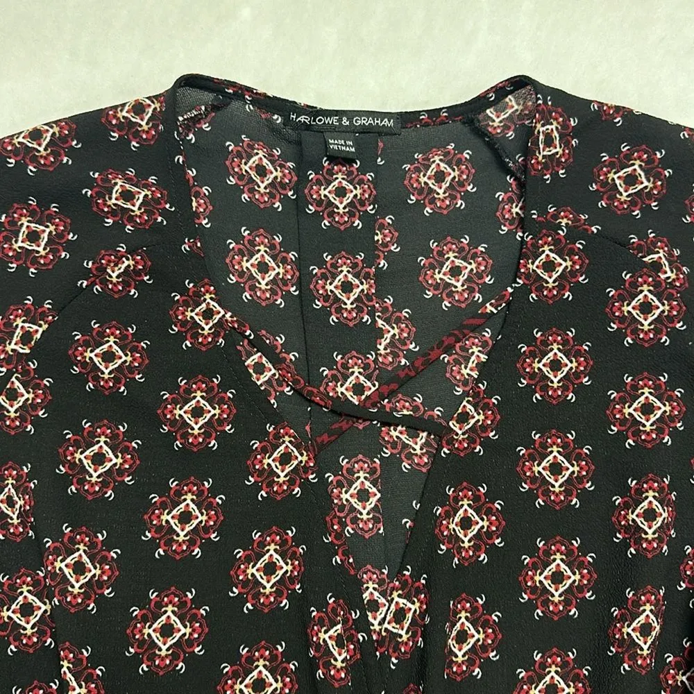 Harlowe & Graham Black with Red, Tan, White Regal Print Long Sleeve Blouse Sz XS - Image 4