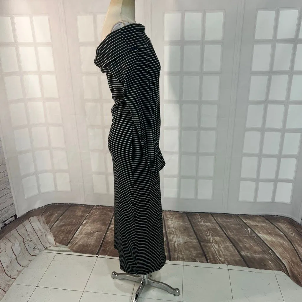 Madden girl nwt black and white stripe fold off the shoulder maxi dress size lar - Image 3