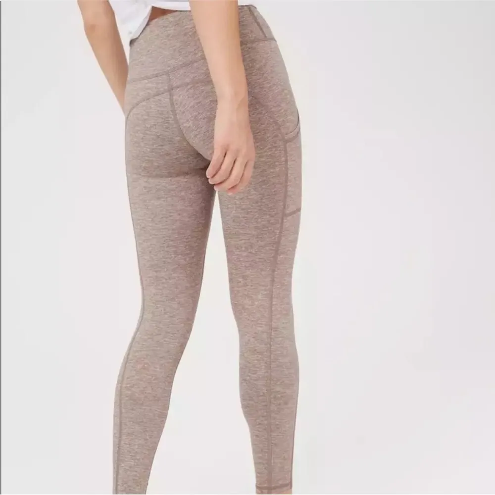 OFFLINE By  The Hugger High Waisted Pocket Legging Light Brown Tan Size S - Image 2