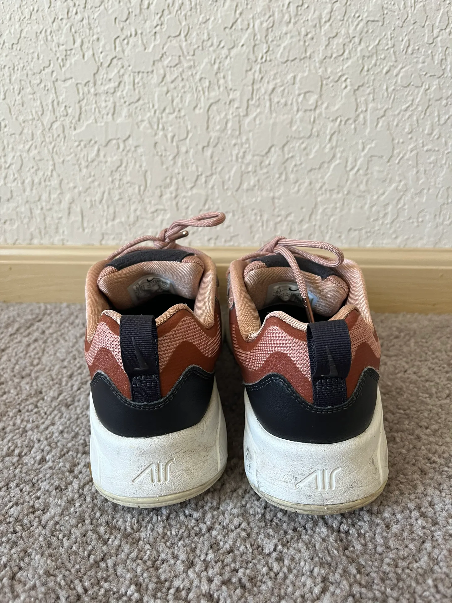 Air 200 Sneakers - Image 4