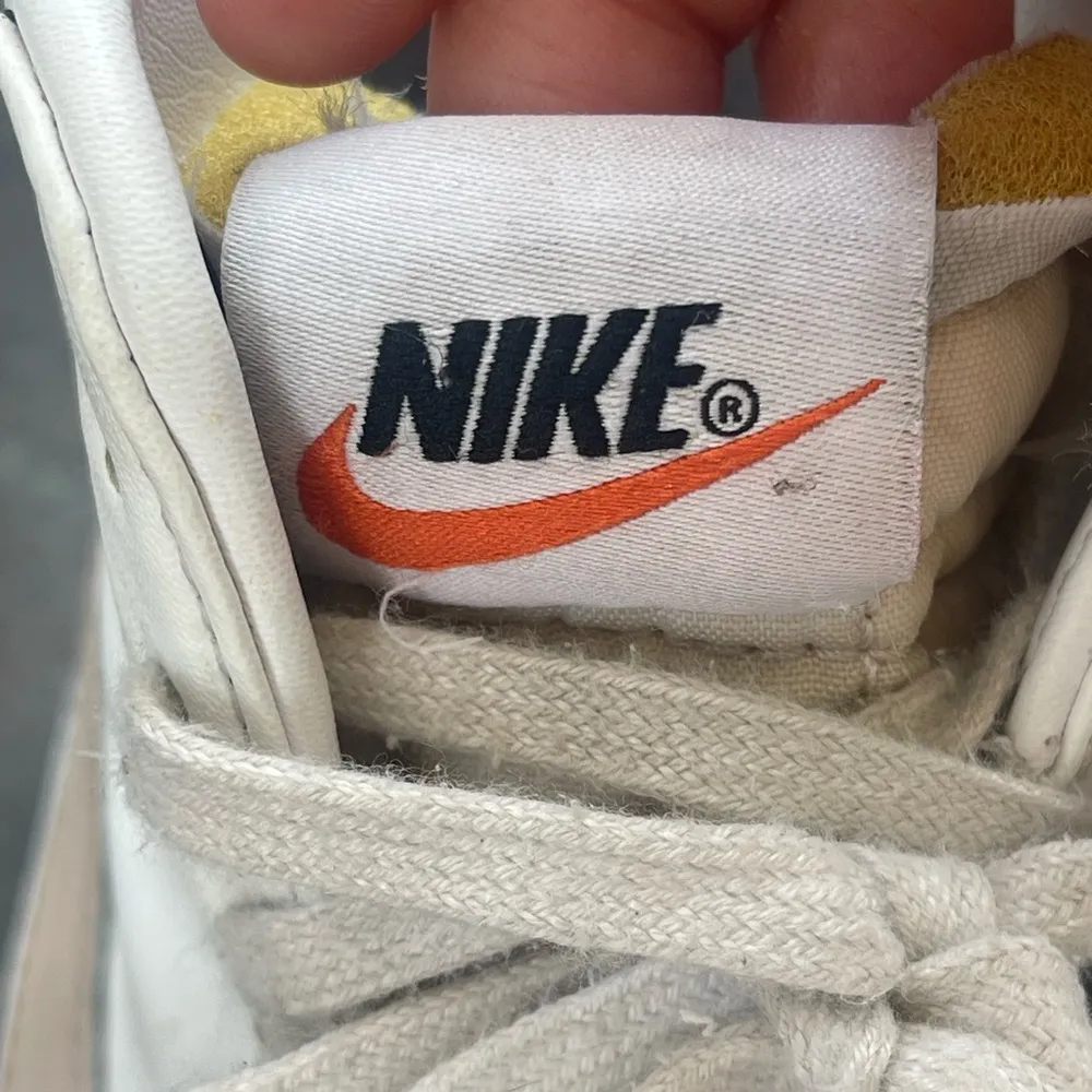 Women’s Nike Blazers ‘77 White and Pink High-Top Sneakers Vintage Classic Sz9 - Image 4