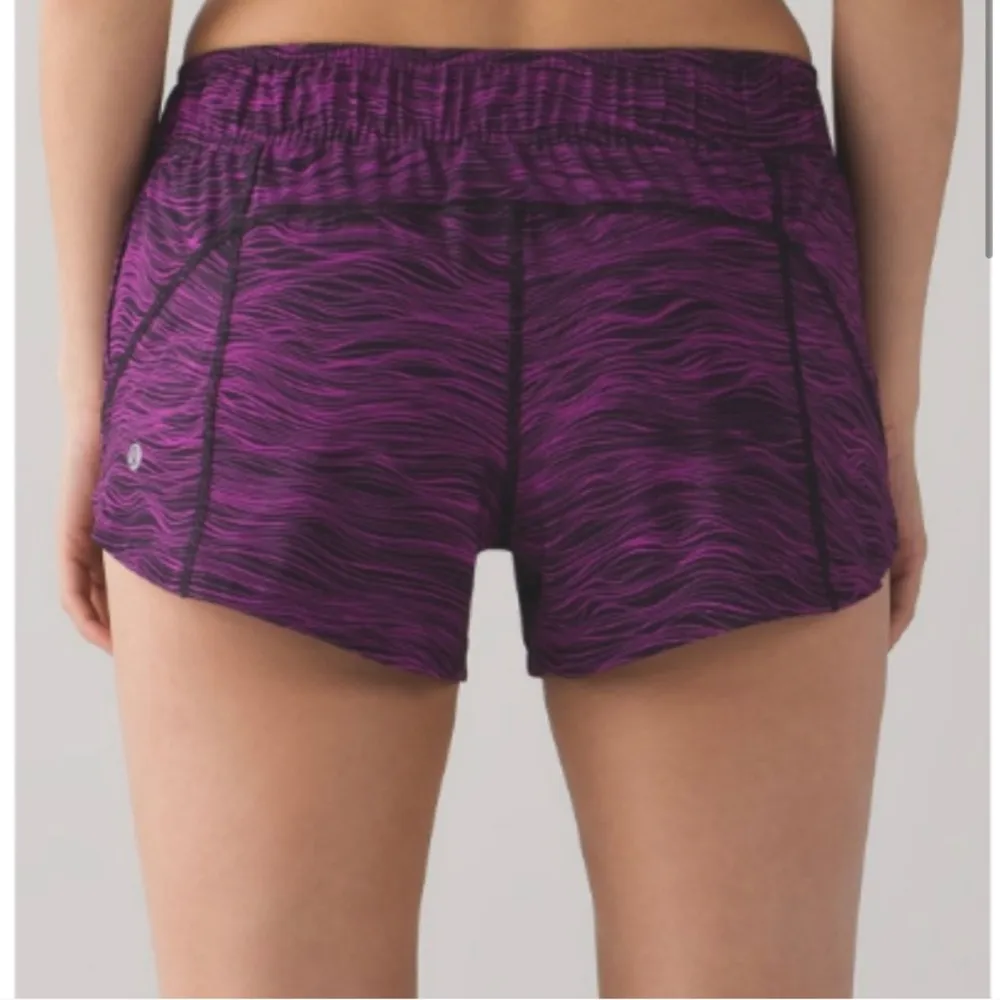 Lululemon Reversible Double Time Shorts - Image 4