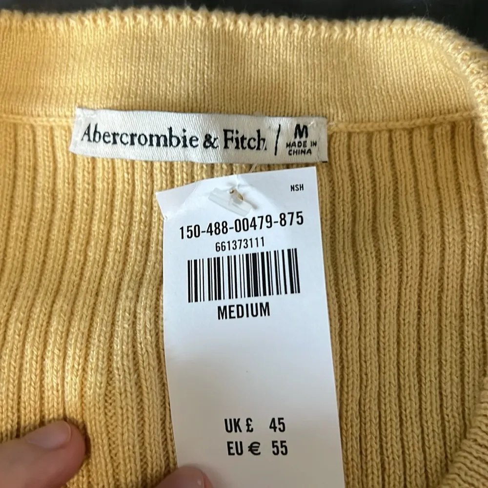 Abercrombie Bundle Pearl Button/collared  Cardigan Yellow/ Peach Size Medium NWT - Image 2