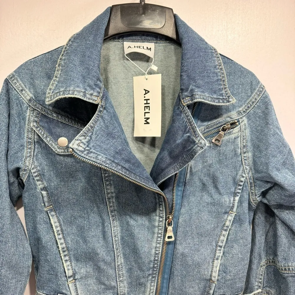 A. Helm Belted Denim Zipper Detail Y2K Moto Biker Jacket Size Extra Small Blue - Image 11