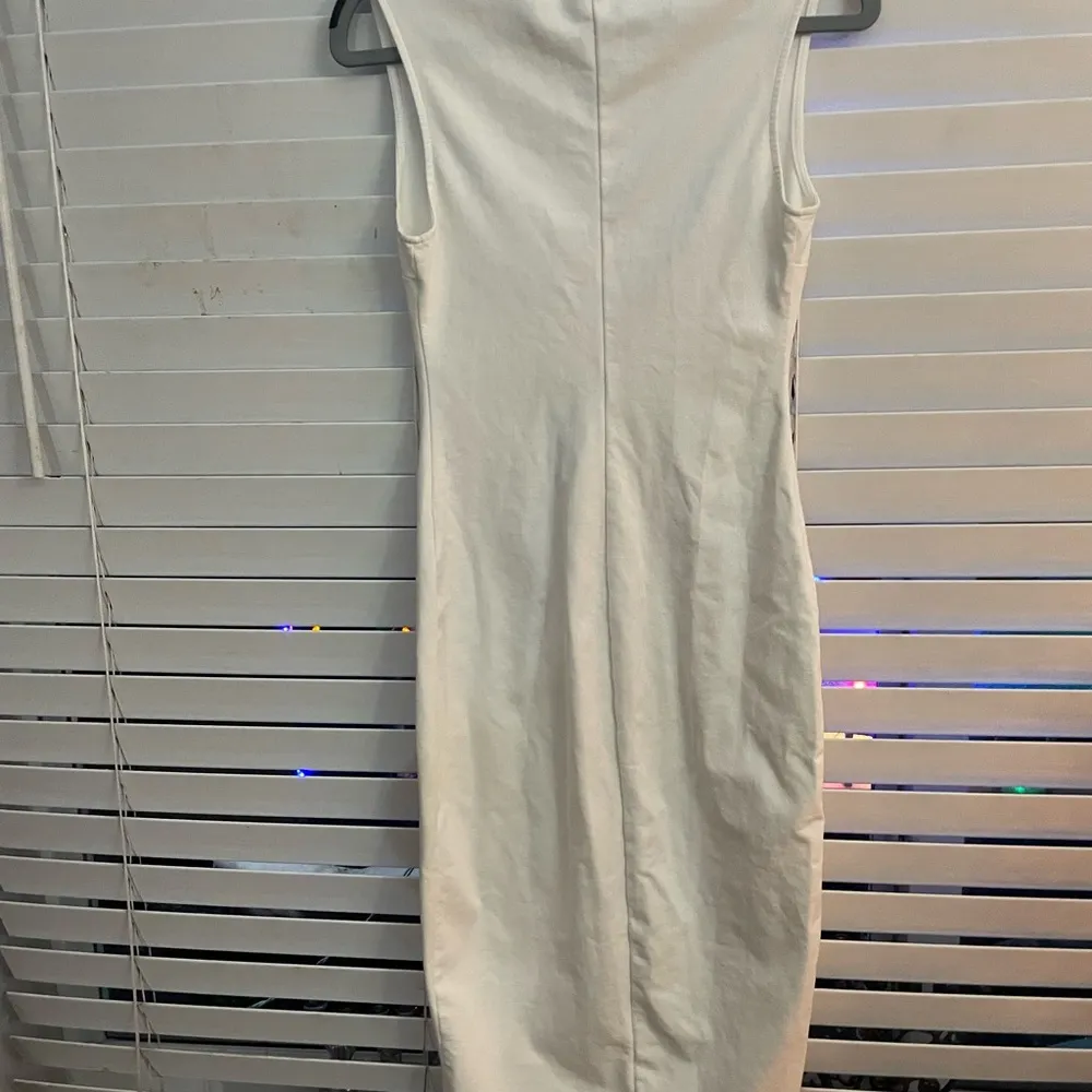 Zara white stretch dress - Image 4