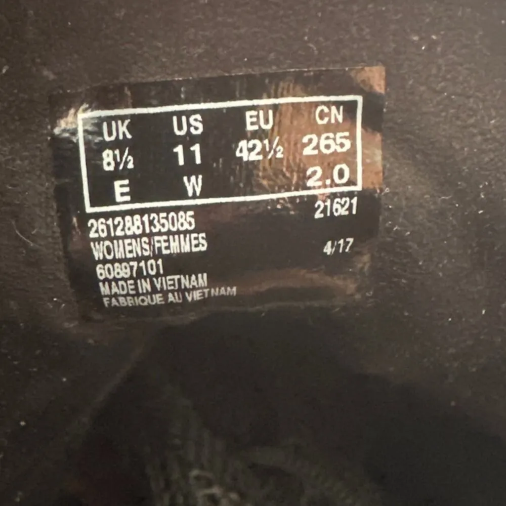 Clark’s Artisan Collection Carleta Crane Lace Up Leather Heeled Bootie size 11 - Image 11