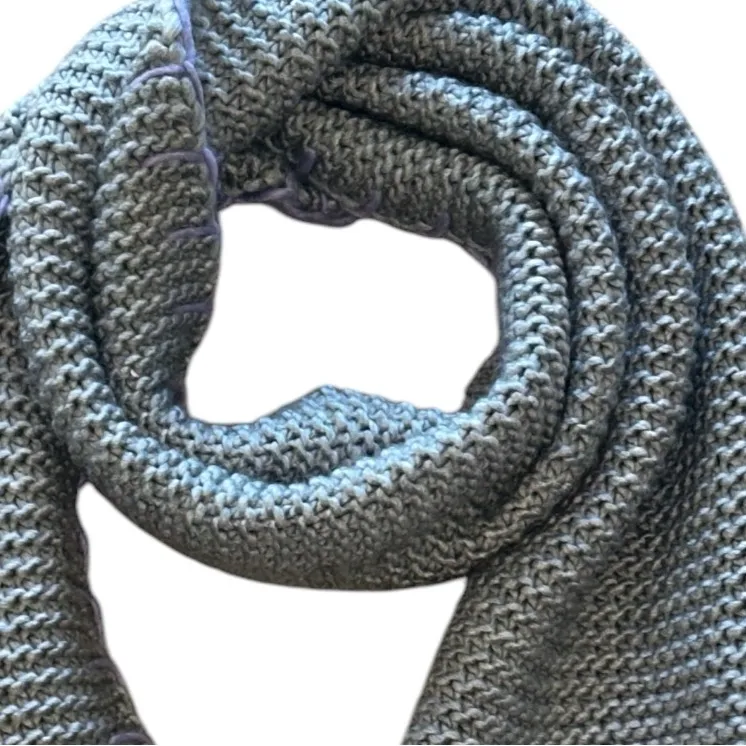 NWT AQUA Gray & Lavender Knitted Fringe Detail Scarf Neck warmer - Image 5