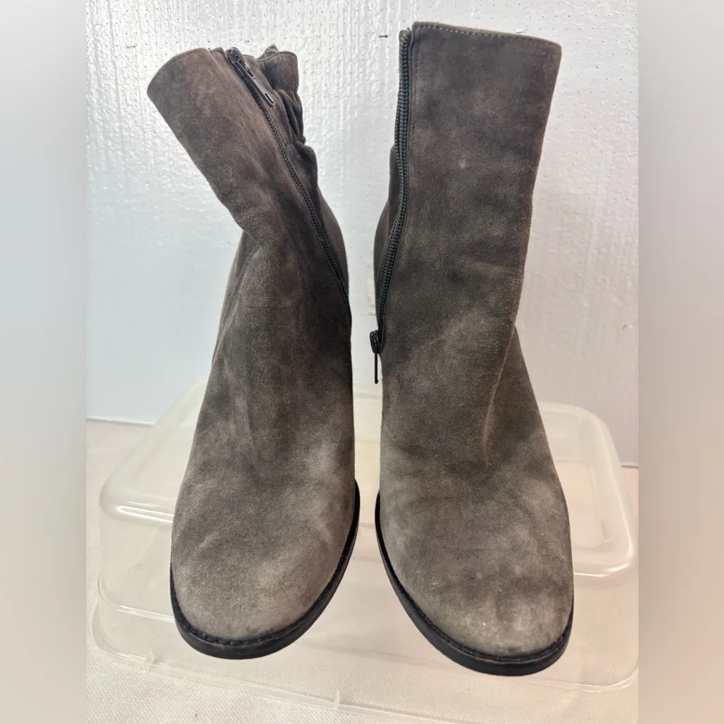 Sue Wong 10 Taupe Suede Ankle Booties Boots Shoes - Image 3
