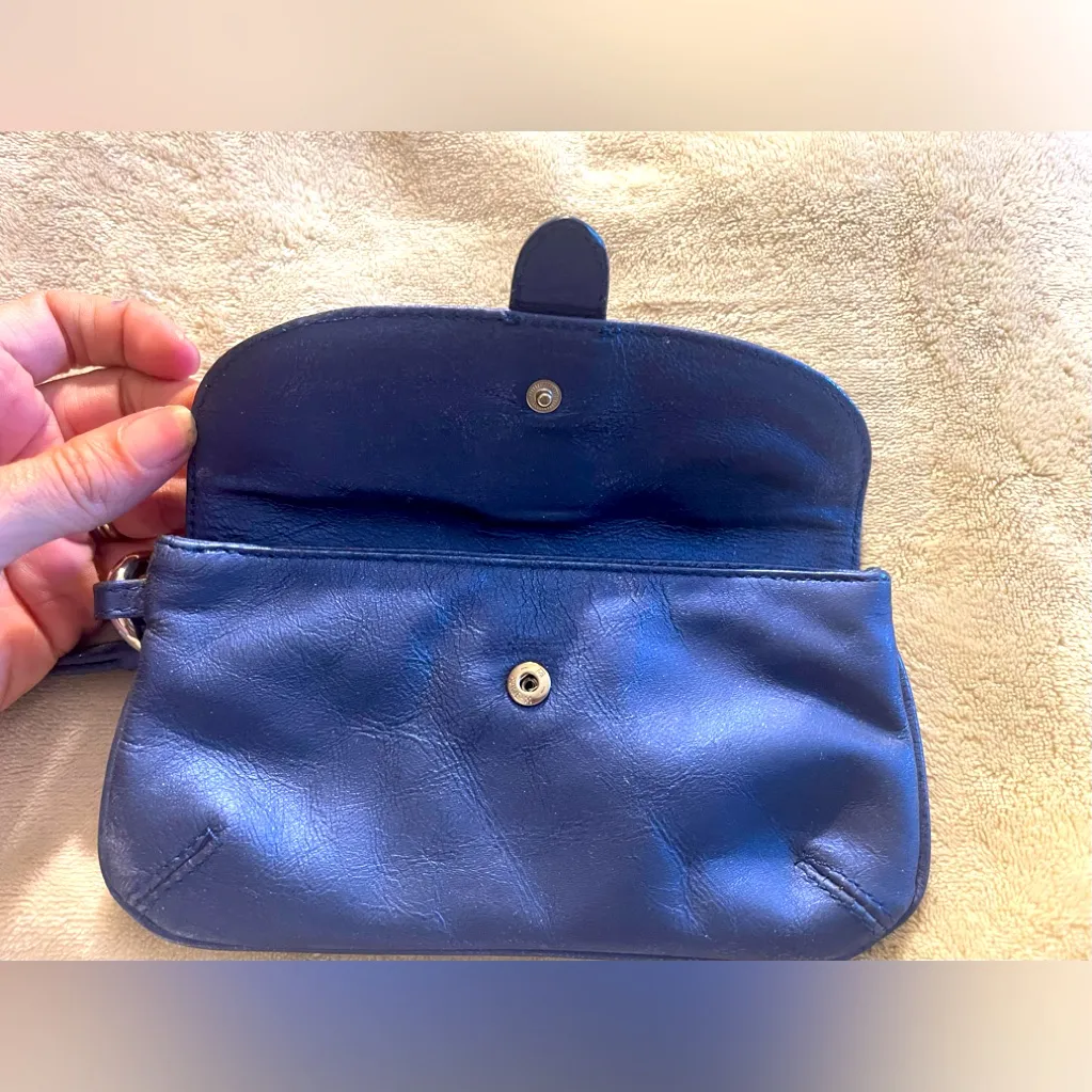 Vintage 90's Y2K DKNY Blue Wristlet Buckle Women's Small Purse Bag 1990’s - Image 5