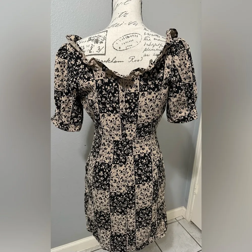 New without tags. Women’s ruffled puff-sleeve dress by ANTHOPOLOGIE size 8 - Image 6