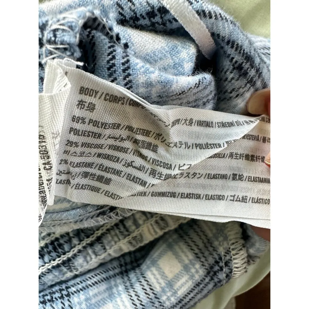 Hollister Women's Plaid Flannel Halter Self Tie Smocked Back Crop Top M - Image 7