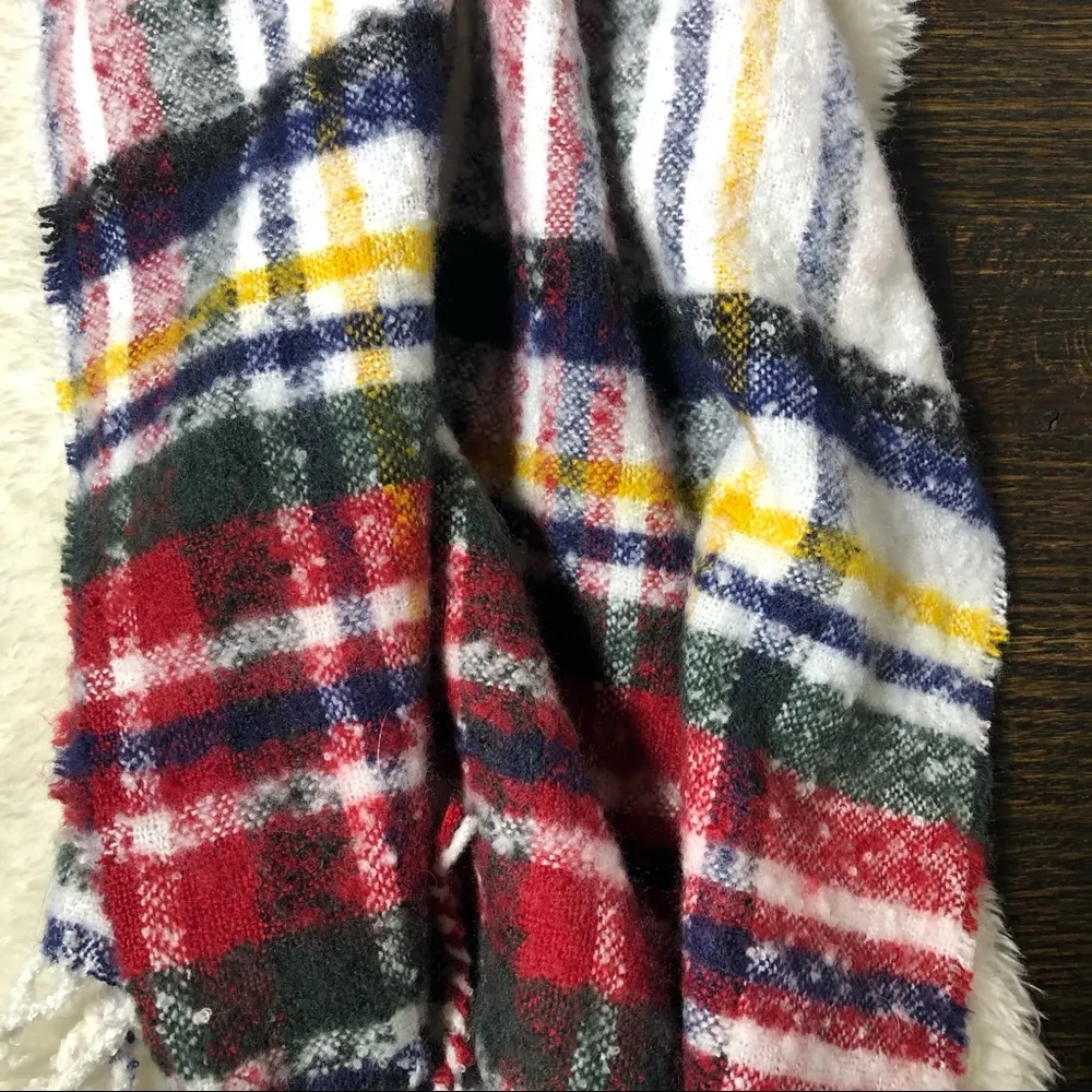 NWOT Steve Madden Red & Yellow Plaid Shawl Scarf - Image 4