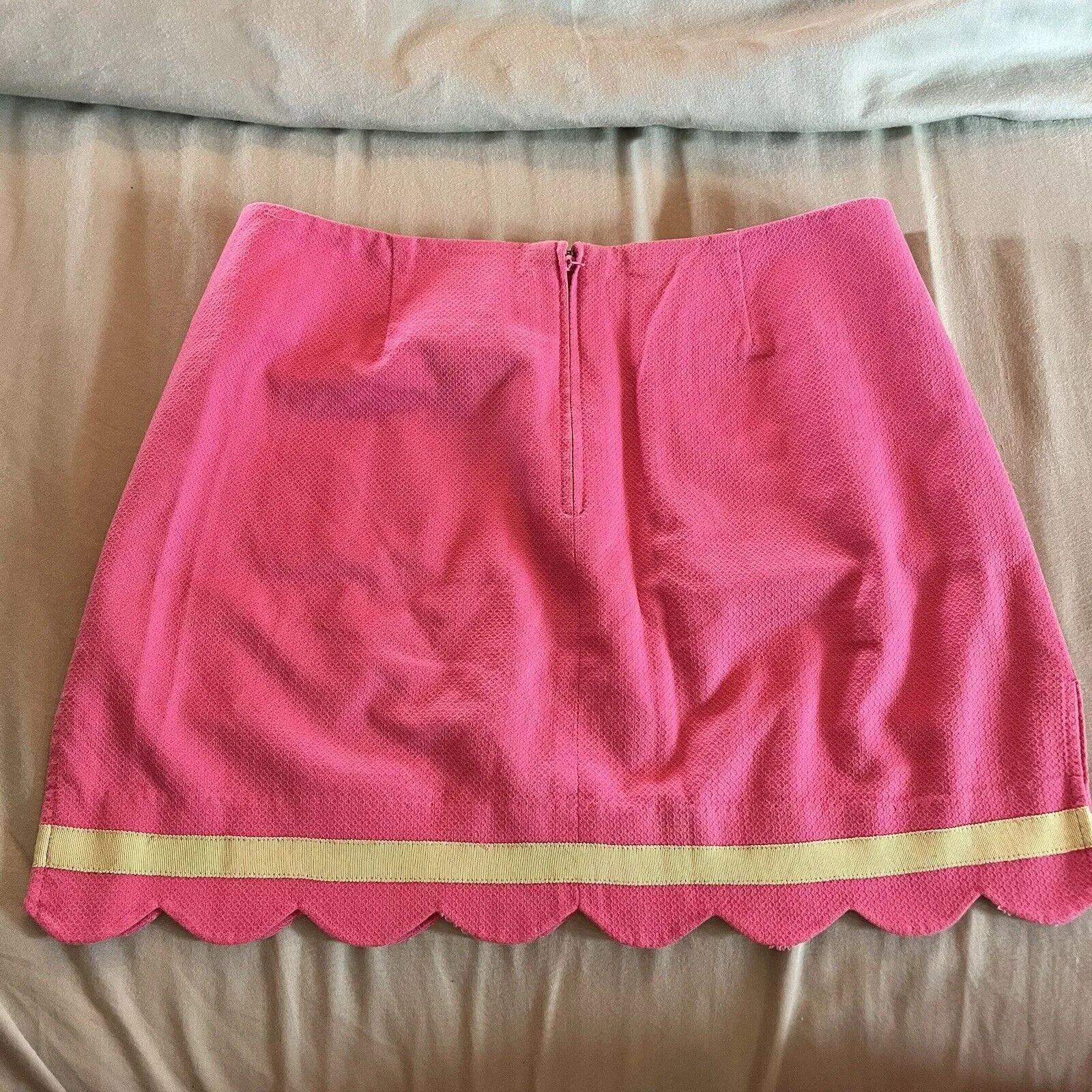 Lilly Pulitzer Stretch Mini Skirt Pink - size 6 Vintage Scalloped W Green Trim - Image 5