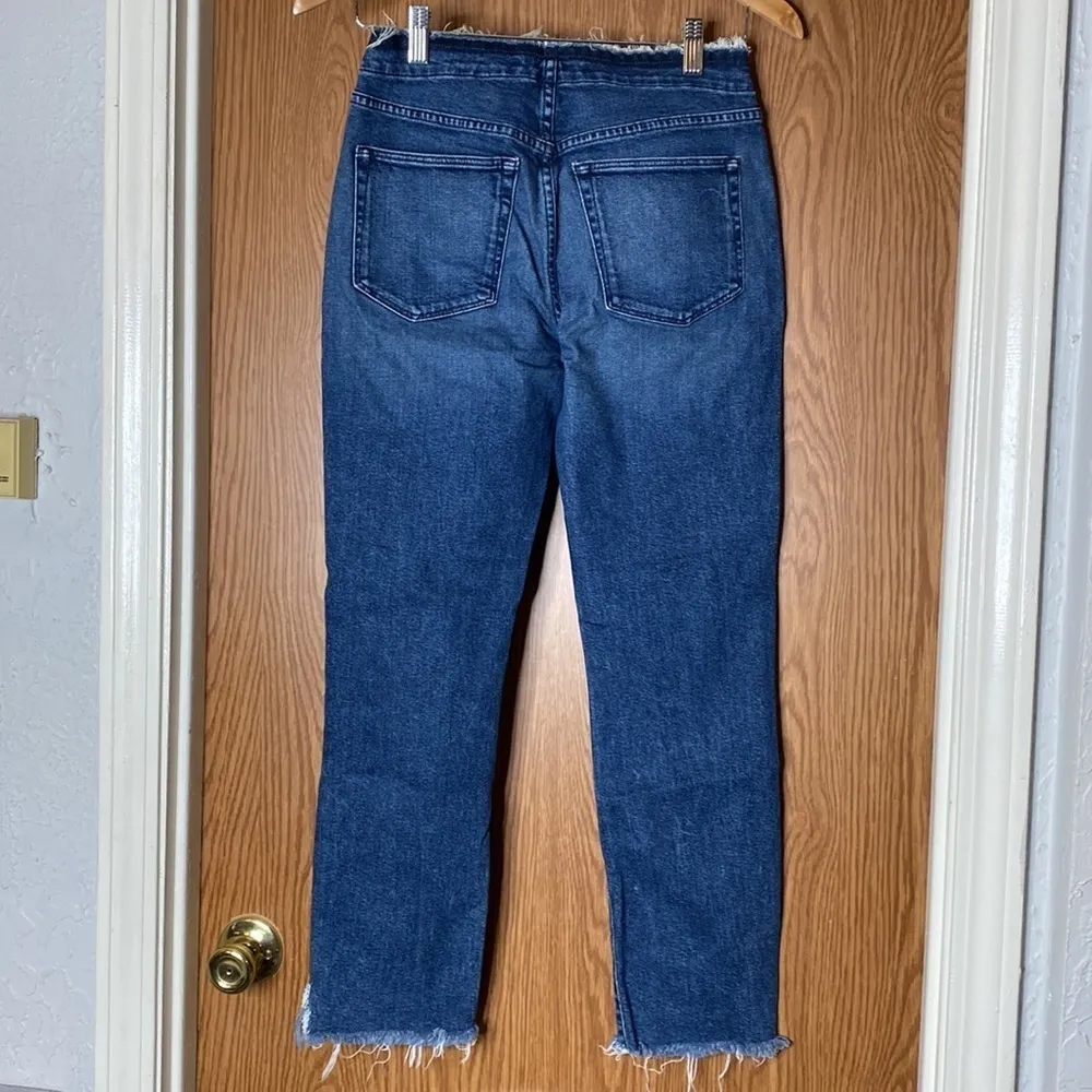 3x1 Women's TIN COO Raw Edge Shelter Distressed Waist & Hem Crop Jeans, 26 - Image 3